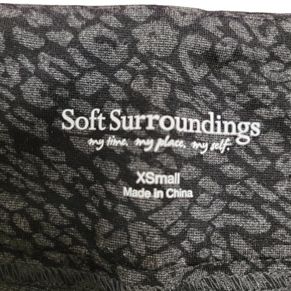 Soft Surroundings Superslim Animal Print Legging Size XS (2-4) - Picture 2 of 4